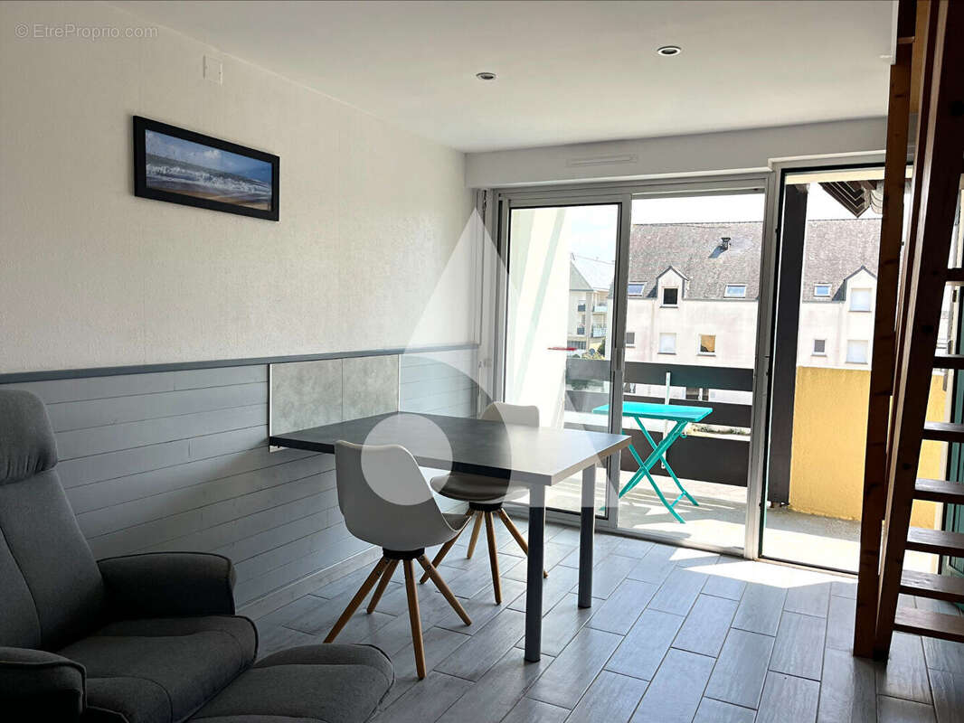 Appartement à ETEL