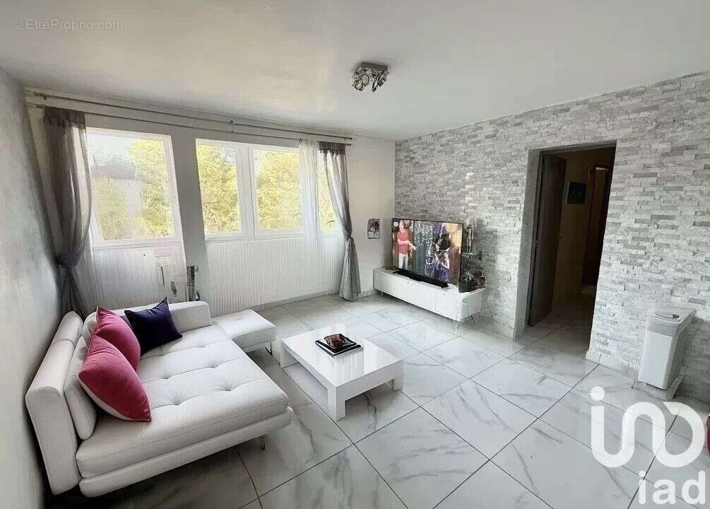 Photo 2 - Appartement à MARSEILLE-9E