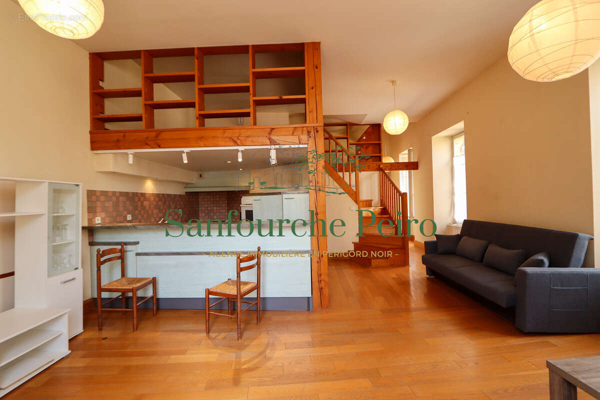 Appartement à SARLAT-LA-CANEDA