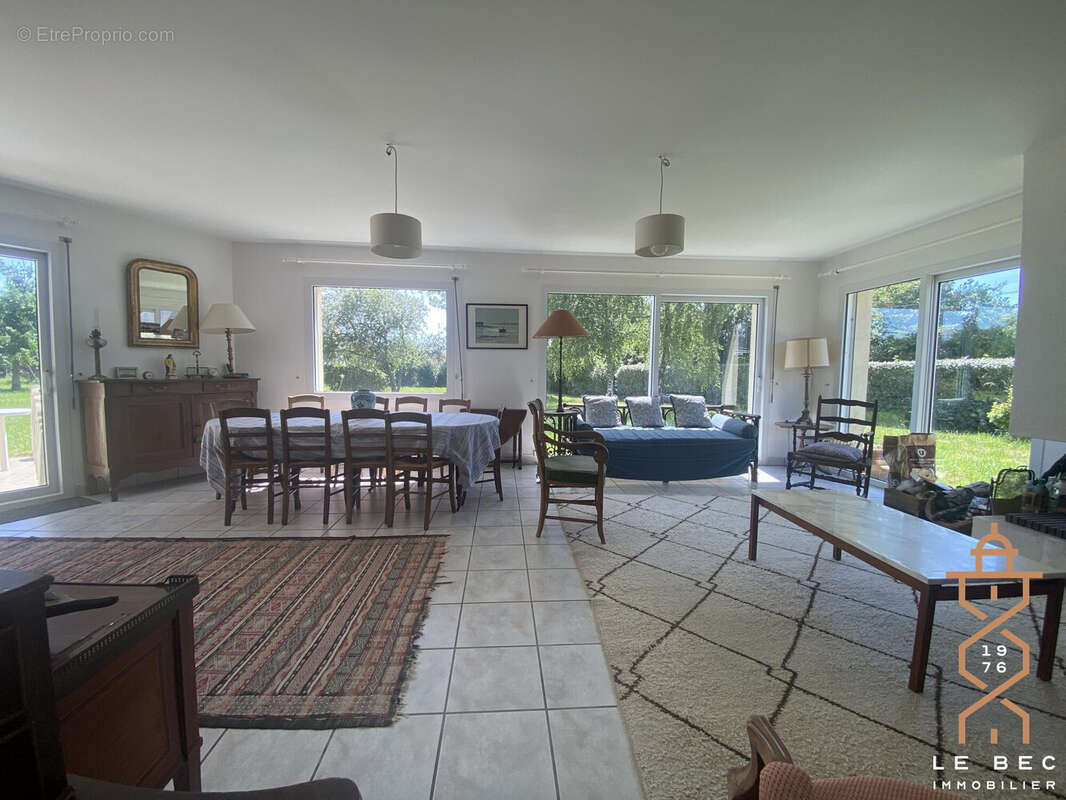 Maison à SAINT-GILDAS-DE-RHUYS