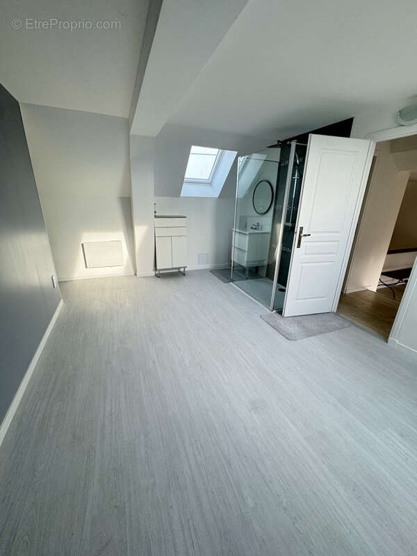 Maison à PERS-EN-GATINAIS