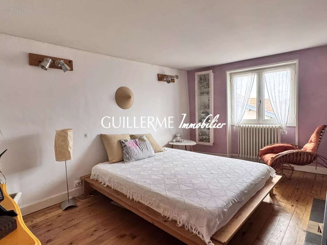 Maison à SALLES-ARBUISSONNAS-EN-BEAUJOLAIS