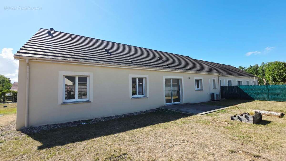 Maison à LE SUBDRAY