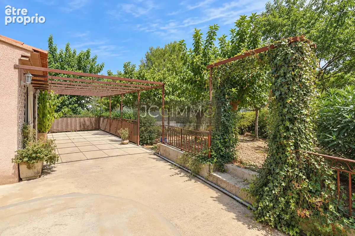 Sollies pont (quartier sainte christine) - maison 95 m2 - terrasse - veranda - terrain 1 615 m2 - photo 9