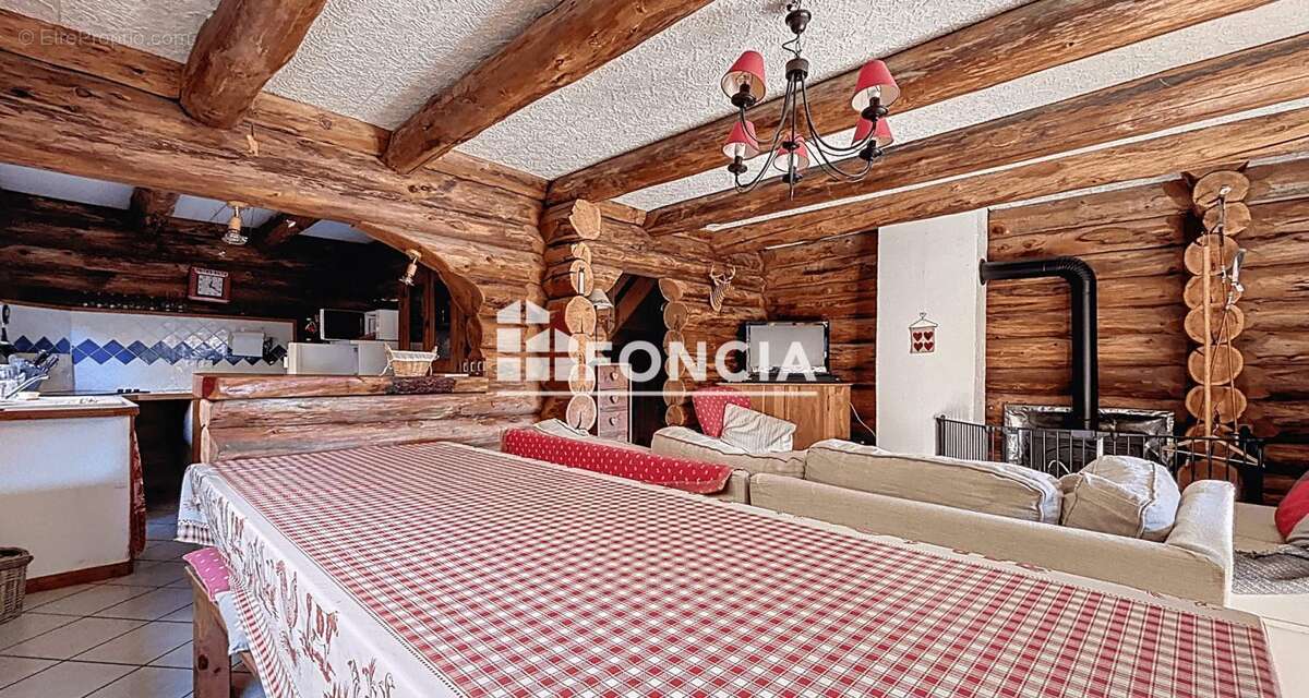 Maison à SAINT-JEAN-DE-BELLEVILLE