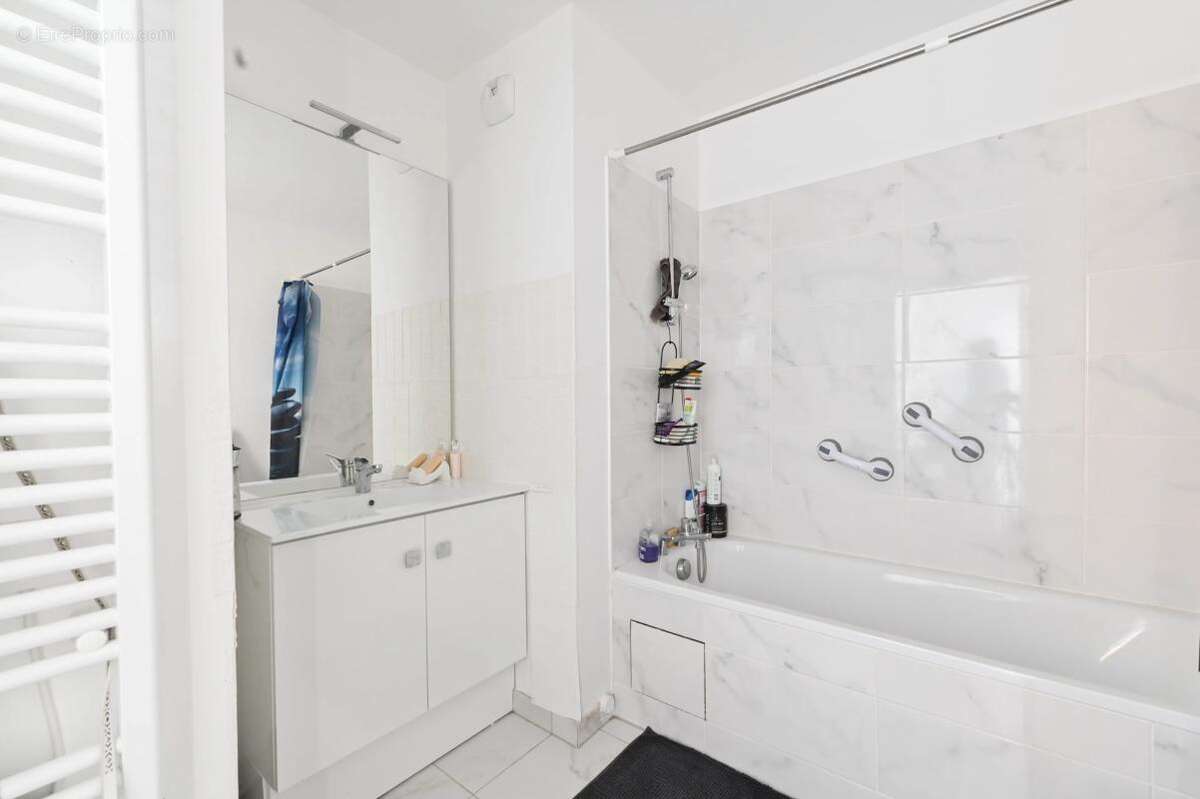 Appartement à BAGNEUX