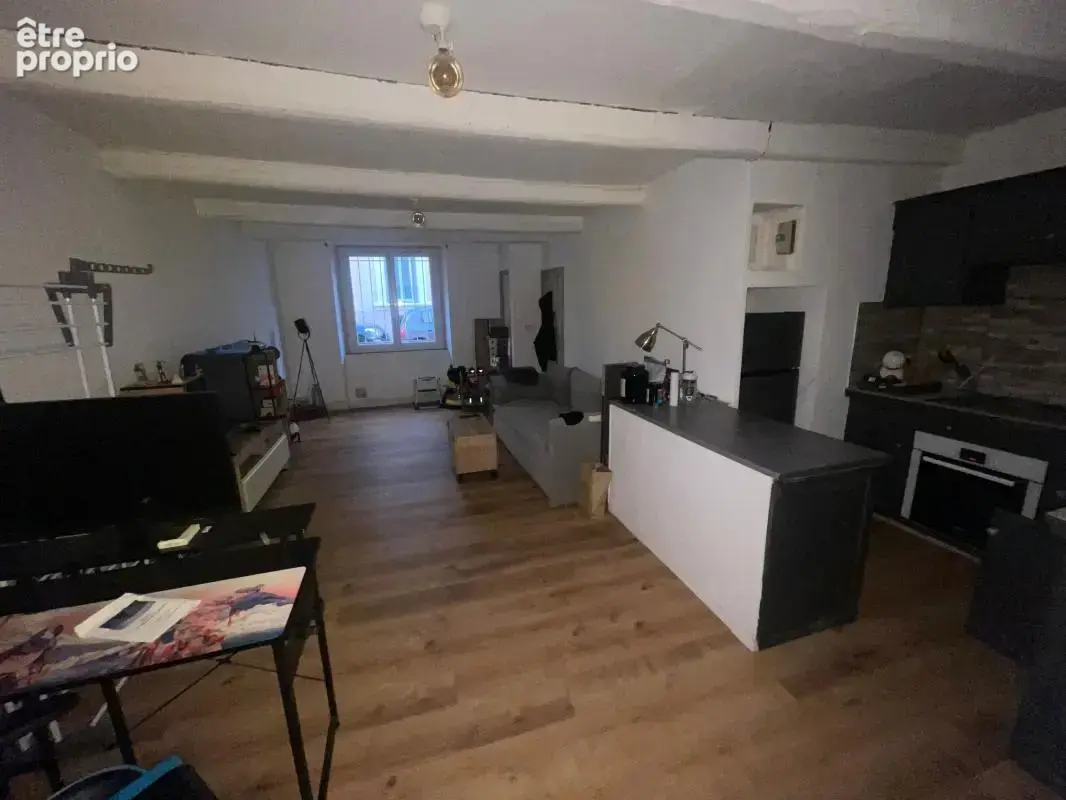 A vendre toulon  83200 quartier saint roch appartement 2 pieces - photo 1