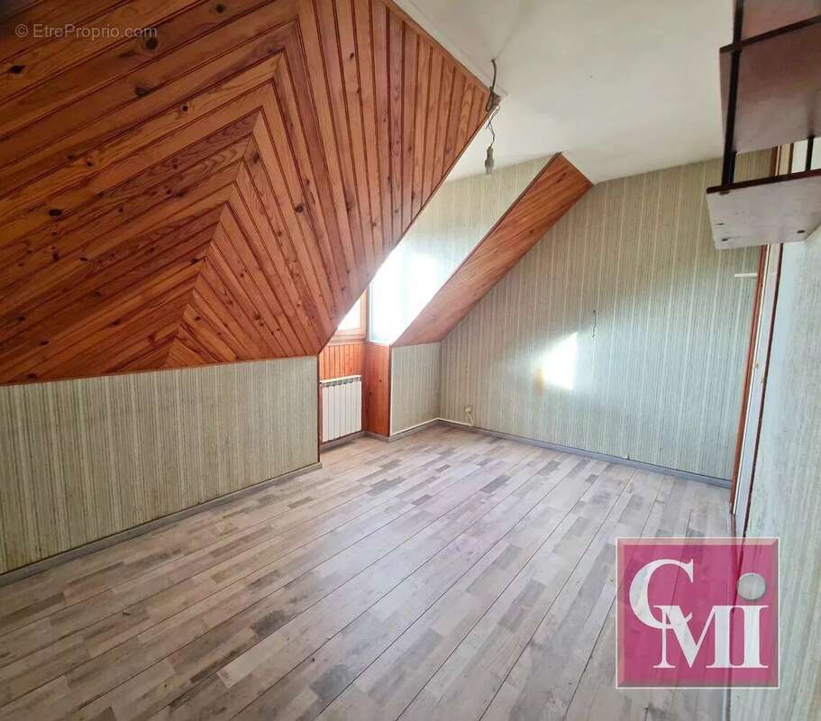 Maison agréable sur un terrain clos de 424 m2 (3 chambres et - photo 6