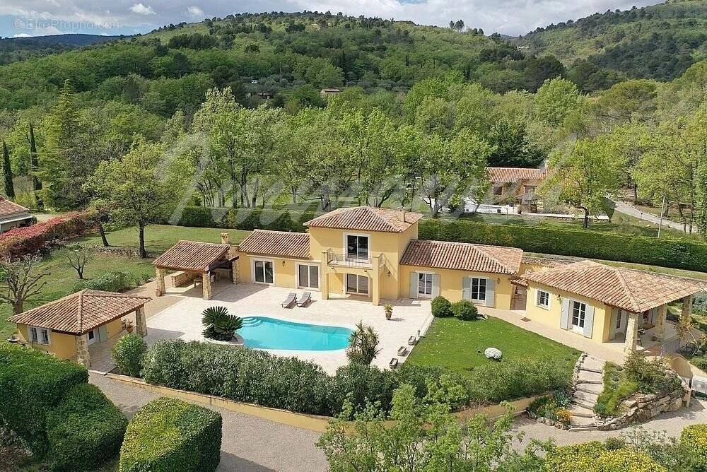Maison à FAYENCE