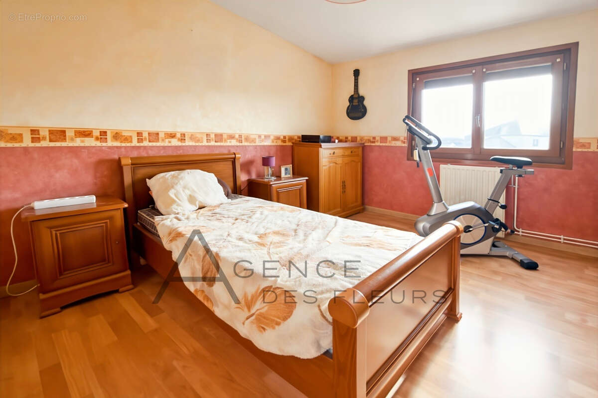 Maison à SAINT-PIERRE-LES-ELBEUF