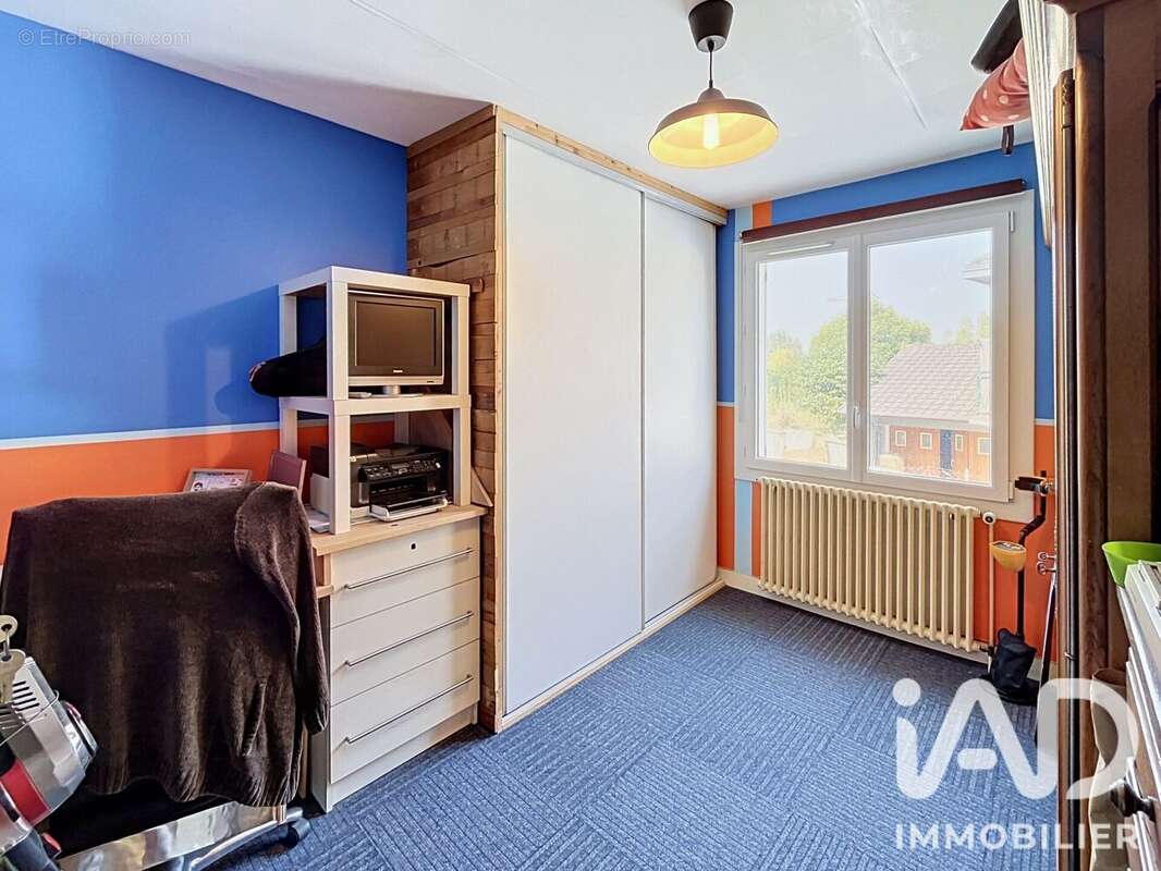 Maison 156 m² à Cenon-Sur-Vienne  - photo 8