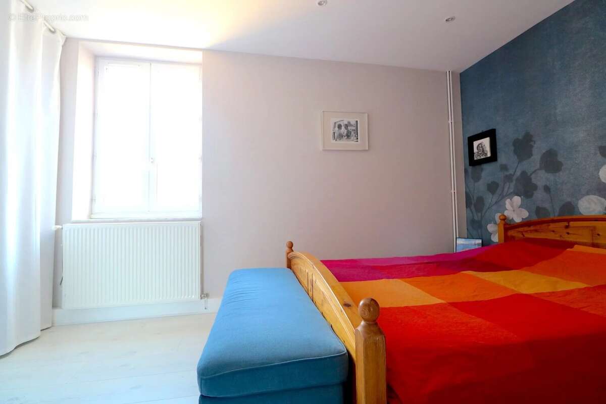 Appartement à SOUCIEU-EN-JARREST