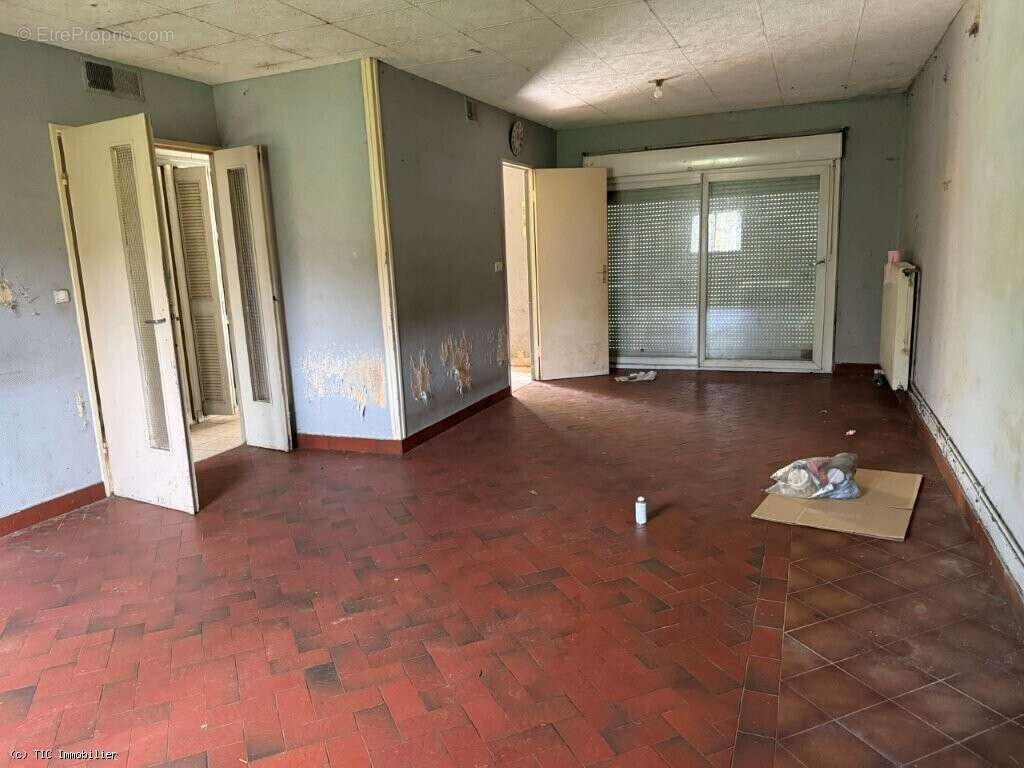 Maison à RUFFEC