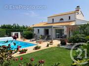 Maison à TALMONT-SAINT-HILAIRE