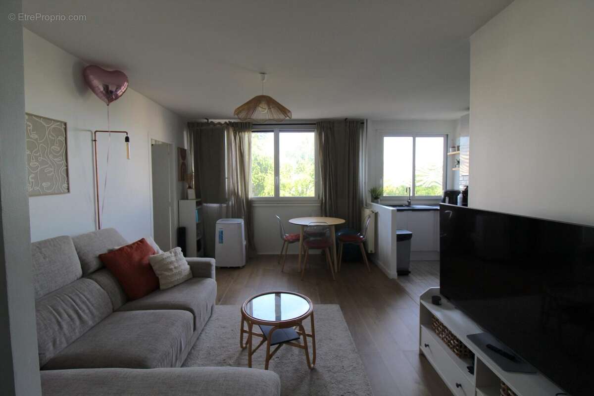 Appartement à CHAMPIGNY-SUR-MARNE