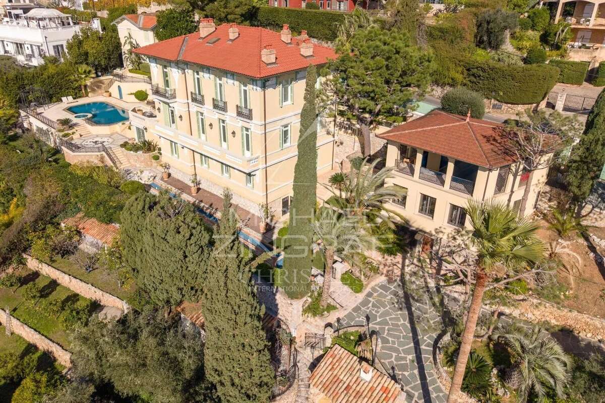 Maison à ROQUEBRUNE-CAP-MARTIN