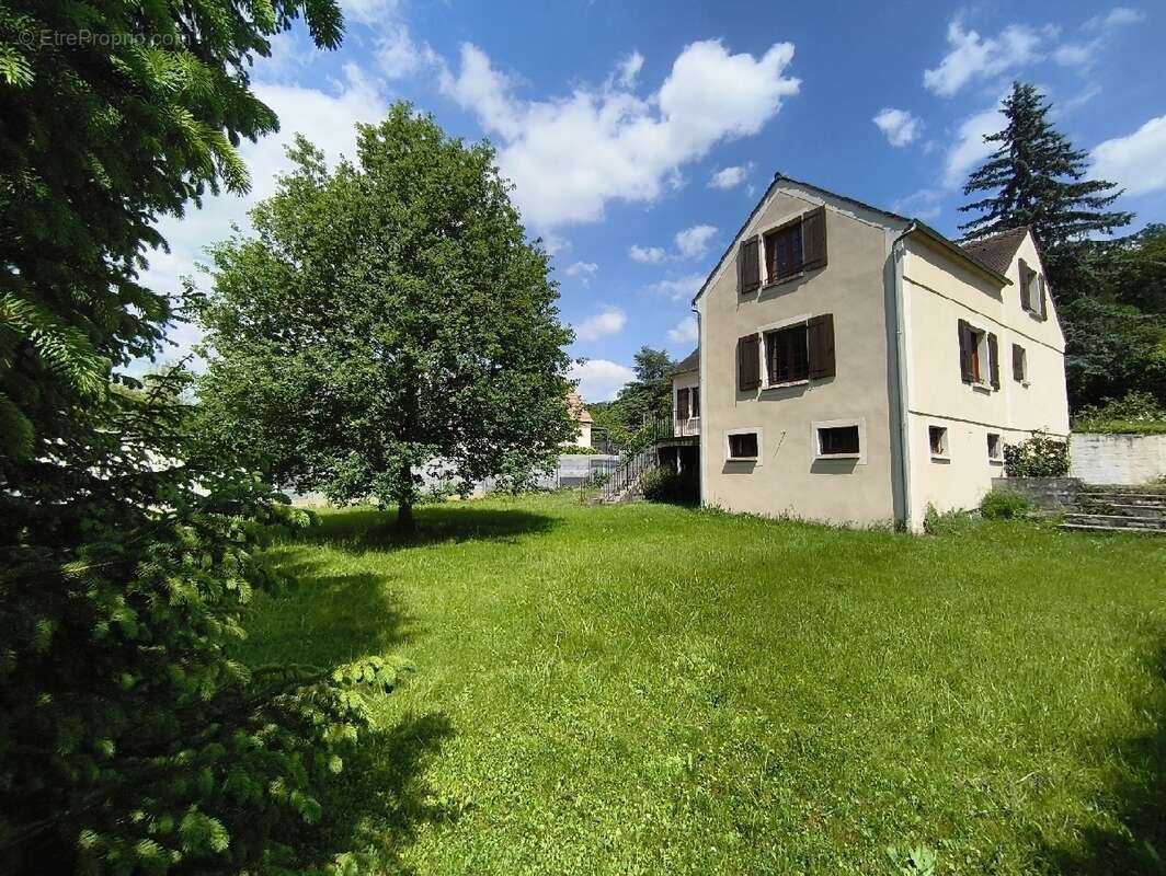 Maison 137 m² à Valmondois  - photo 11