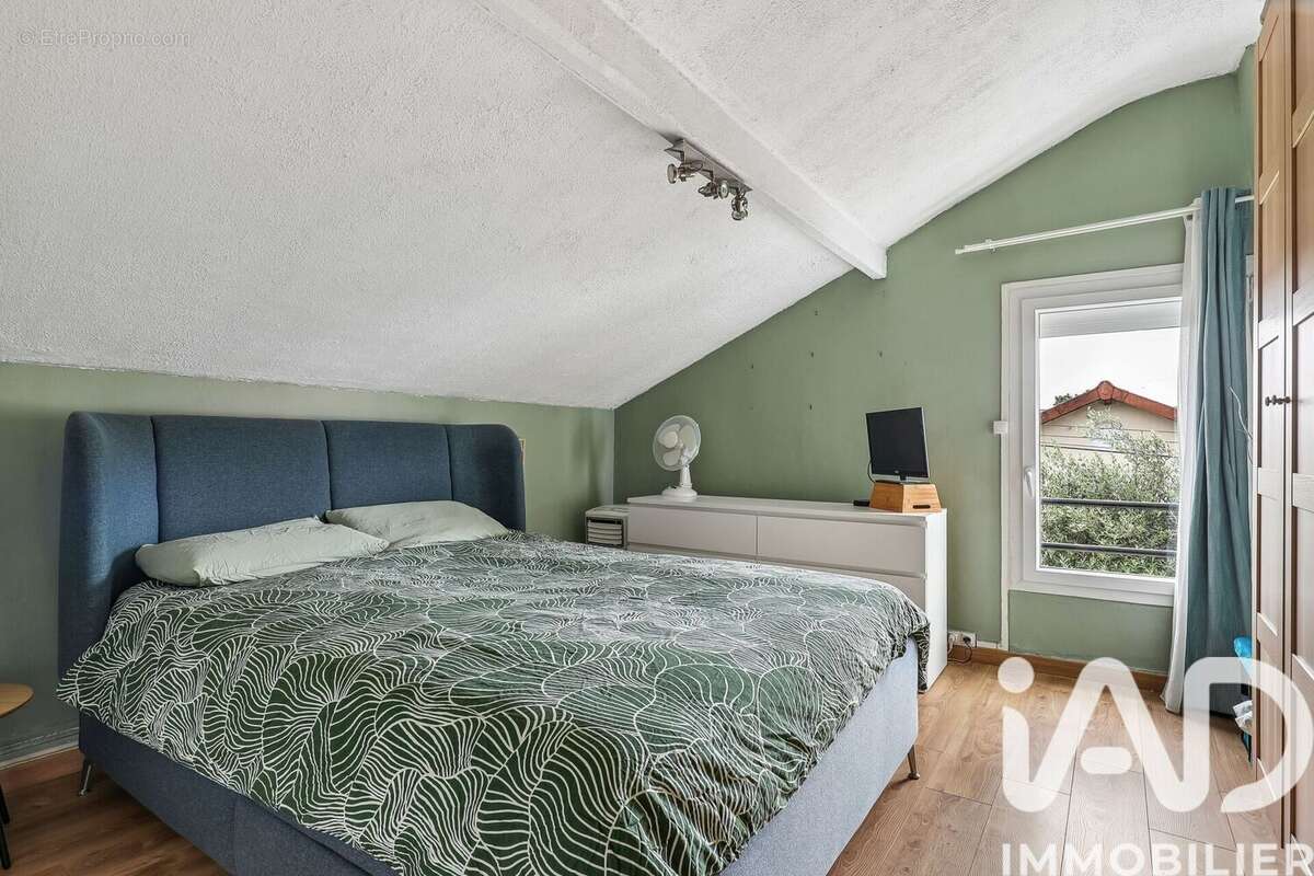 Photo 8 - Maison à VILLEMOMBLE