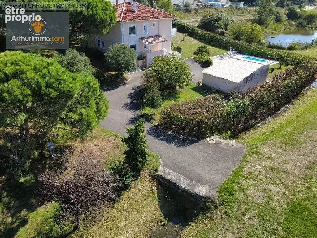 Maison à SAINTE-BAZEILLE