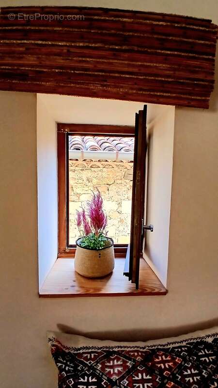 Maison à VILLEMAGNE-L&#039;ARGENTIERE