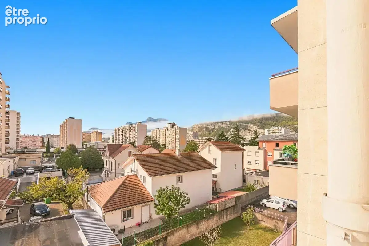 Appartement T3 de 62 m² situé à Échirolles - photo 2