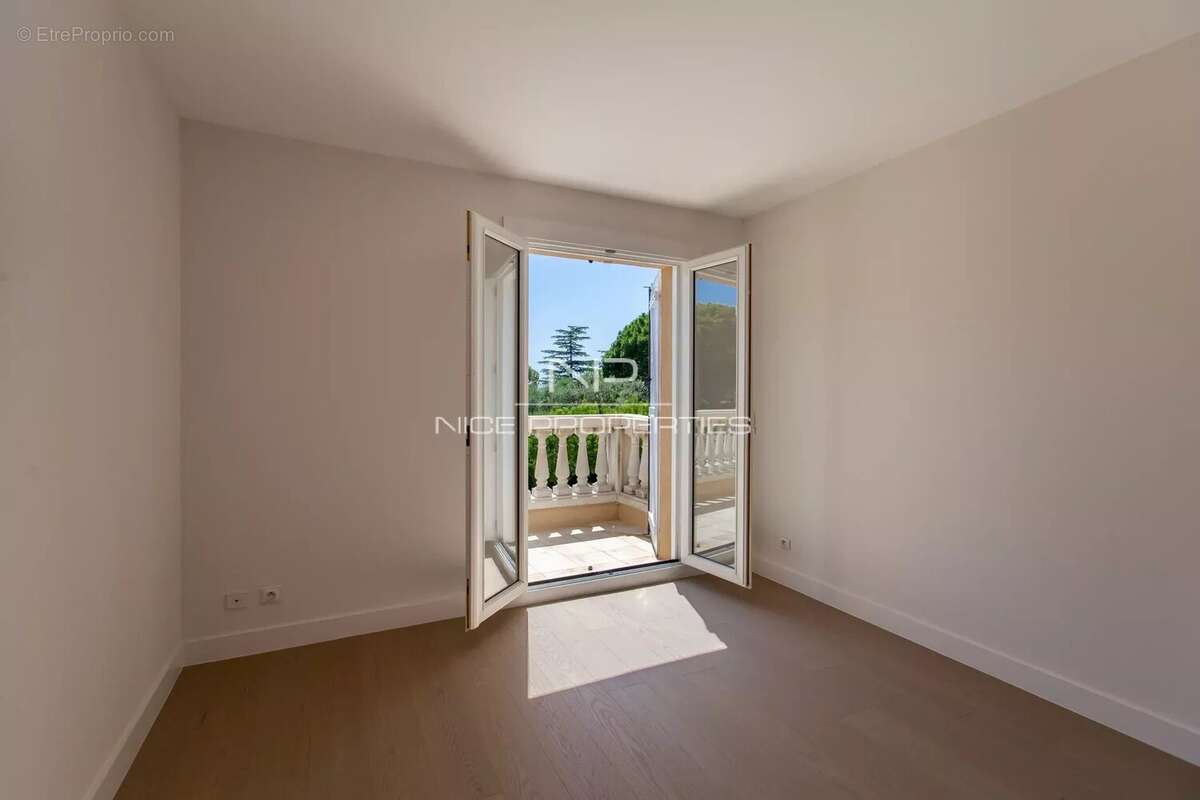 Maison à VILLEFRANCHE-SUR-MER