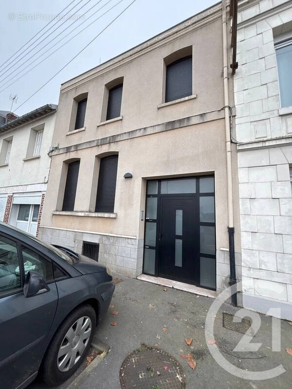 Maison à SAINT-QUENTIN