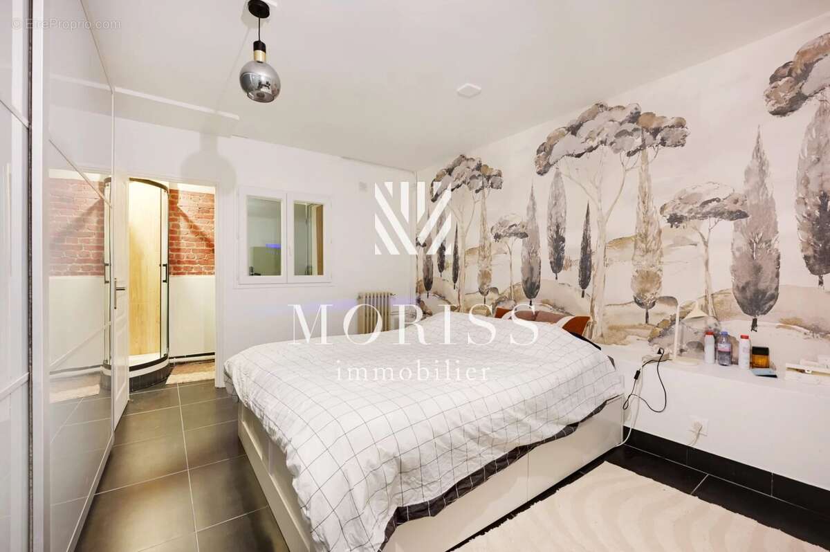 Appartement à PARIS-18E