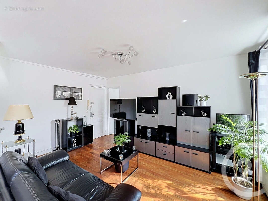 Appartement 44 m² à Ville-D'avray  - photo 5