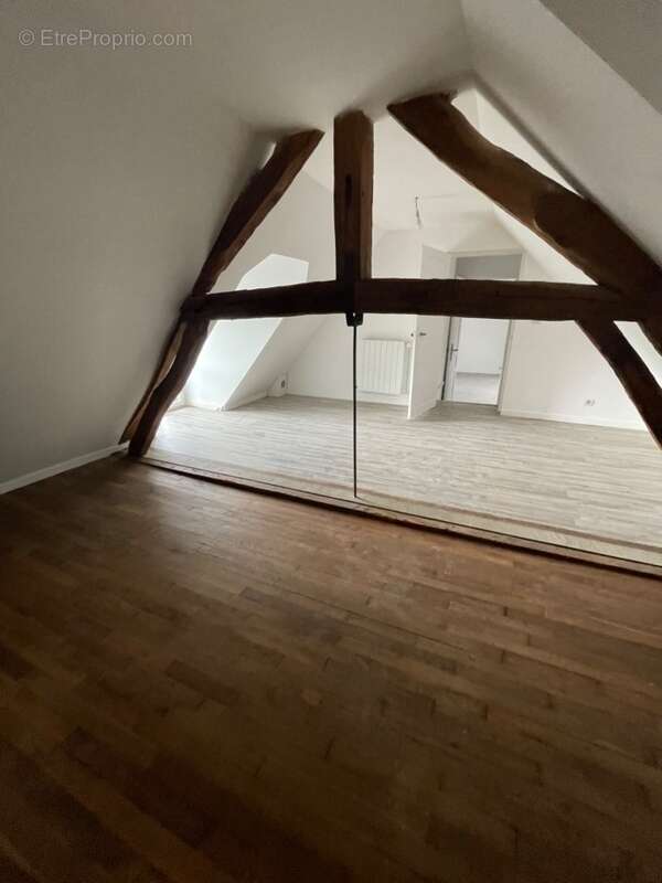 Maison à LOURDOUEIX-SAINT-PIERRE