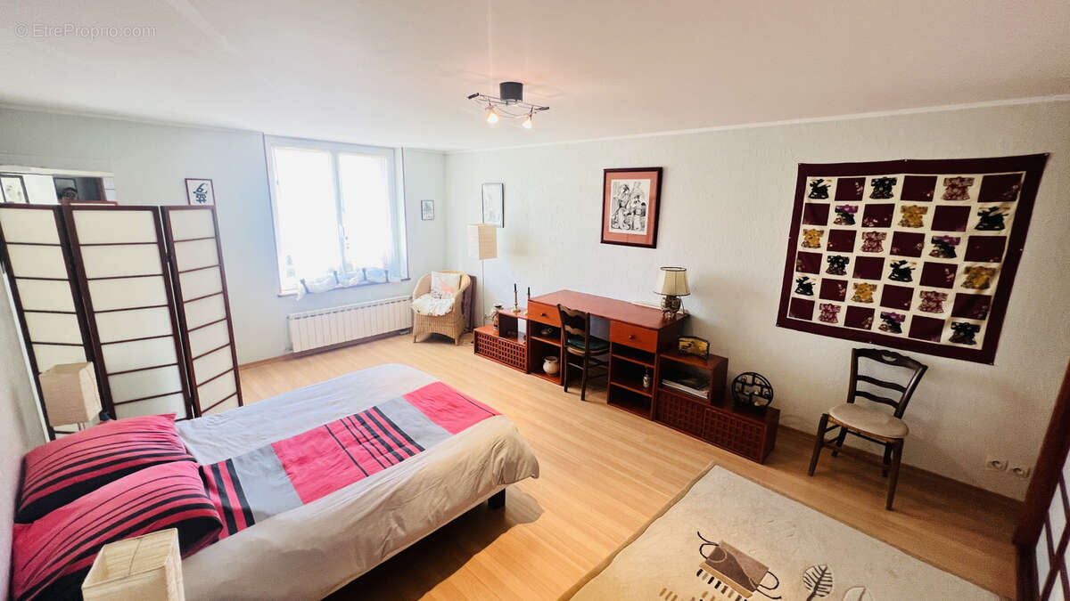 Maison à BOUTIGNY-SUR-ESSONNE