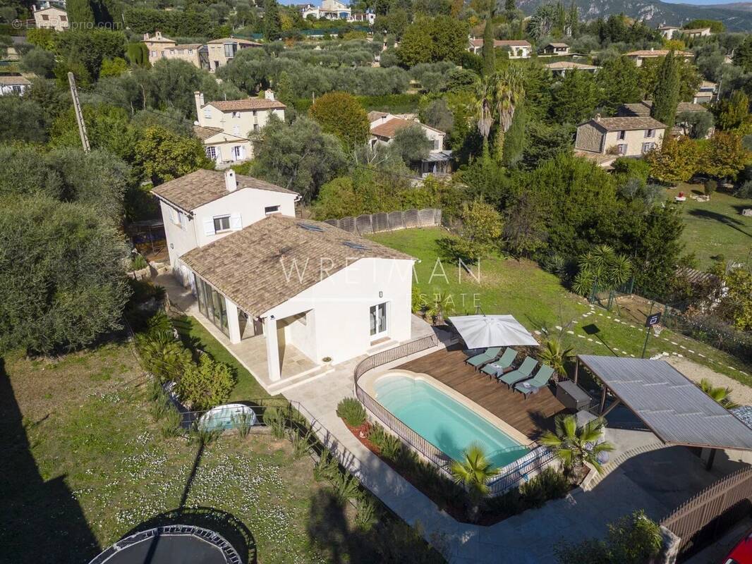 Maison à LE ROURET