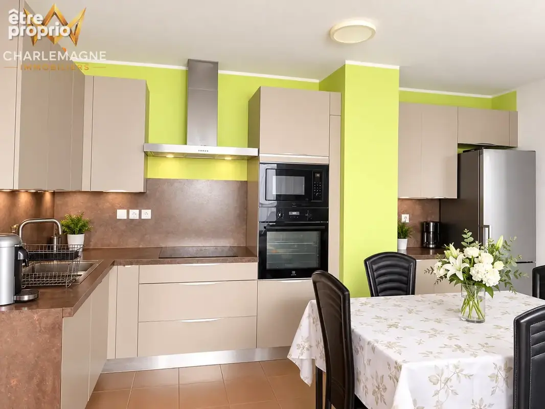 Appartement à acheter à Cannes avec CHARLEMAGNE IMMOBILIERS - photo 3