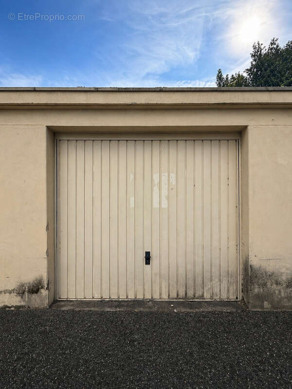 Parking à AVIGNON