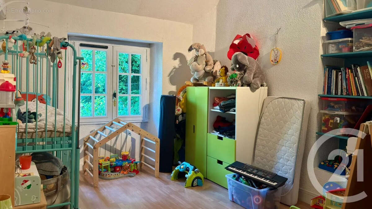 Maison 171 m² à Boncourt  - photo 8