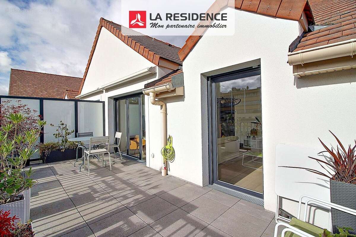 Appartement à CHAMBOURCY