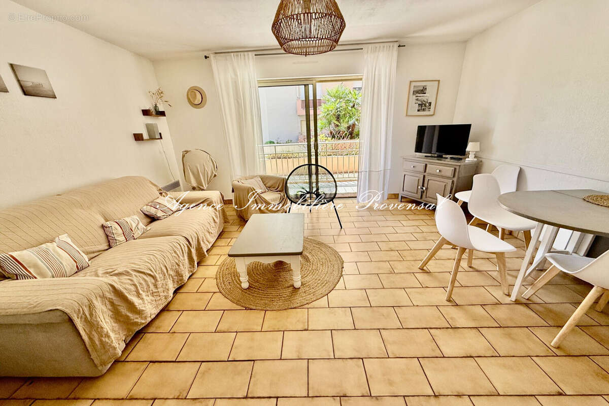 Appartement 39 m² à Sainte-Maxime  - photo 3