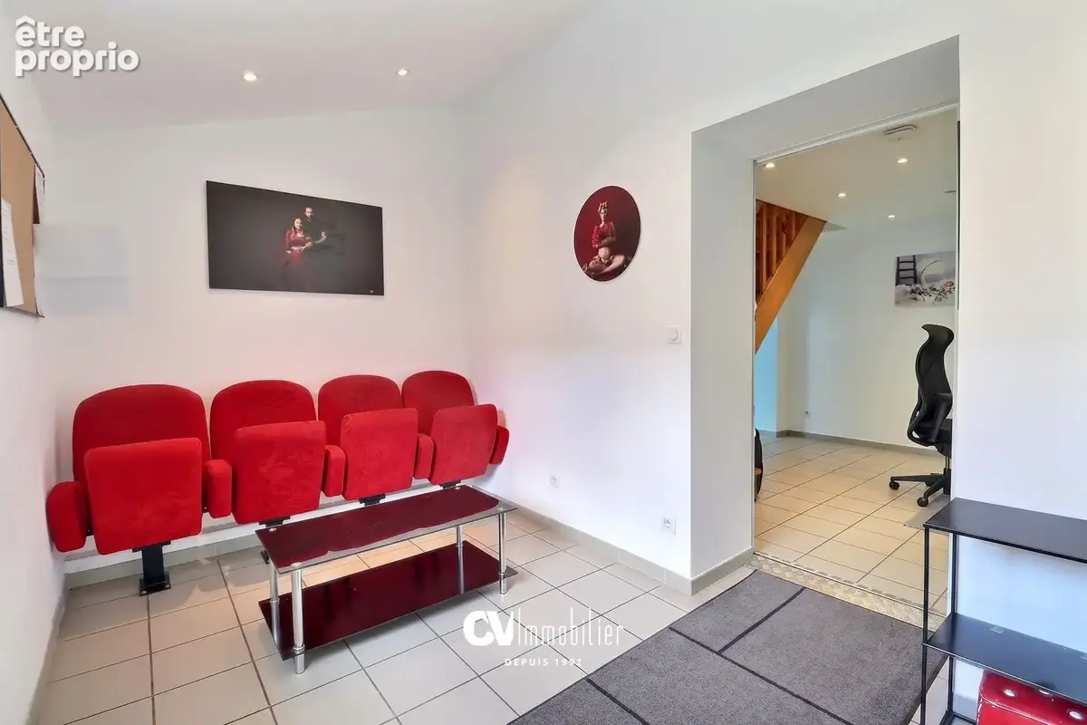 Local professionnel - 100m2 - photo 7