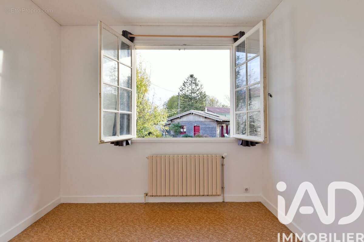 Photo 7 - Maison à VOUILLE