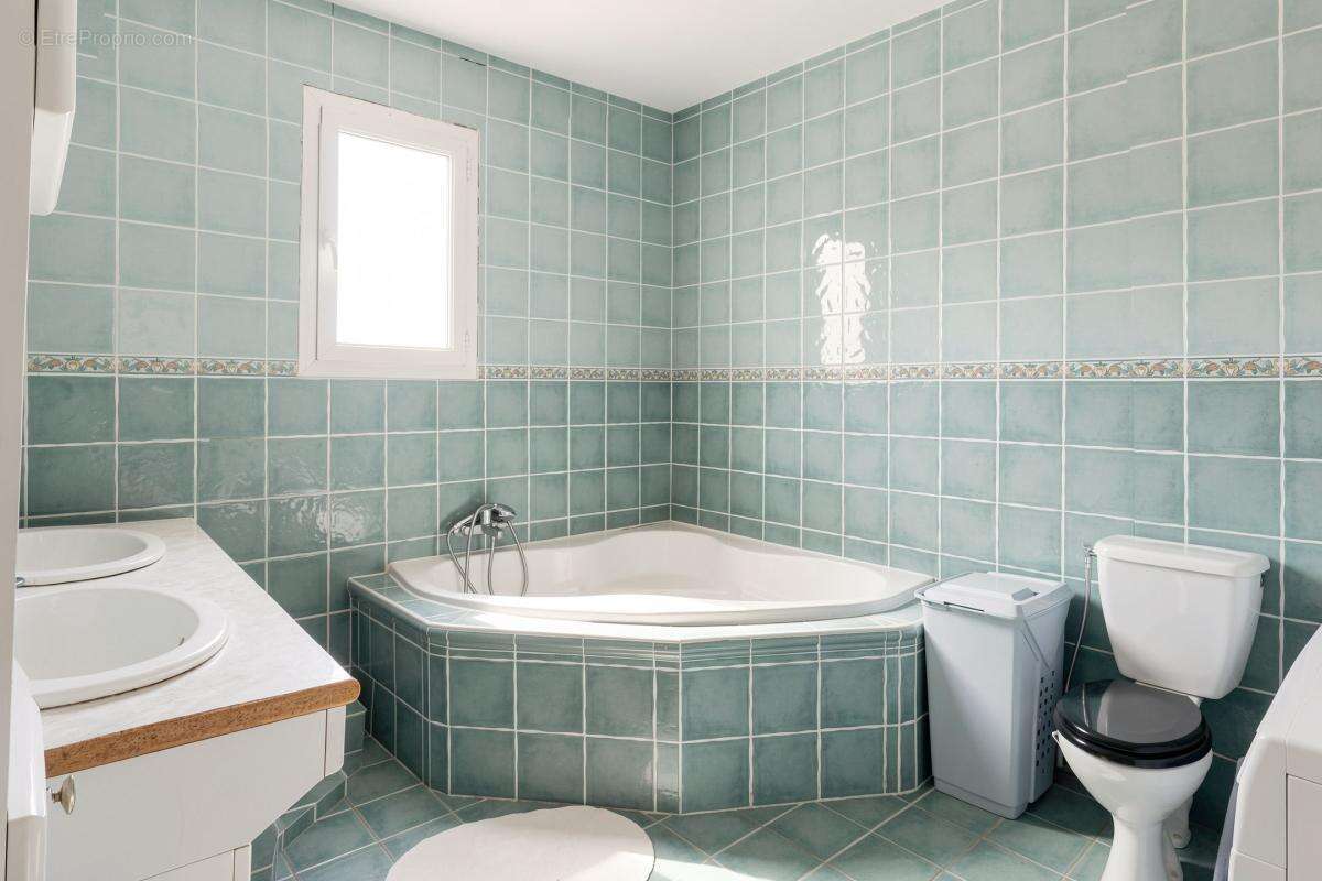Maison à BOUC-BEL-AIR