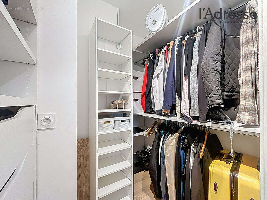 Appartement à SURESNES