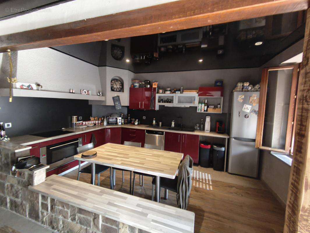 Maison à AILLEVILLERS-ET-LYAUMONT