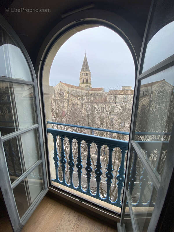 Appartement à NIMES