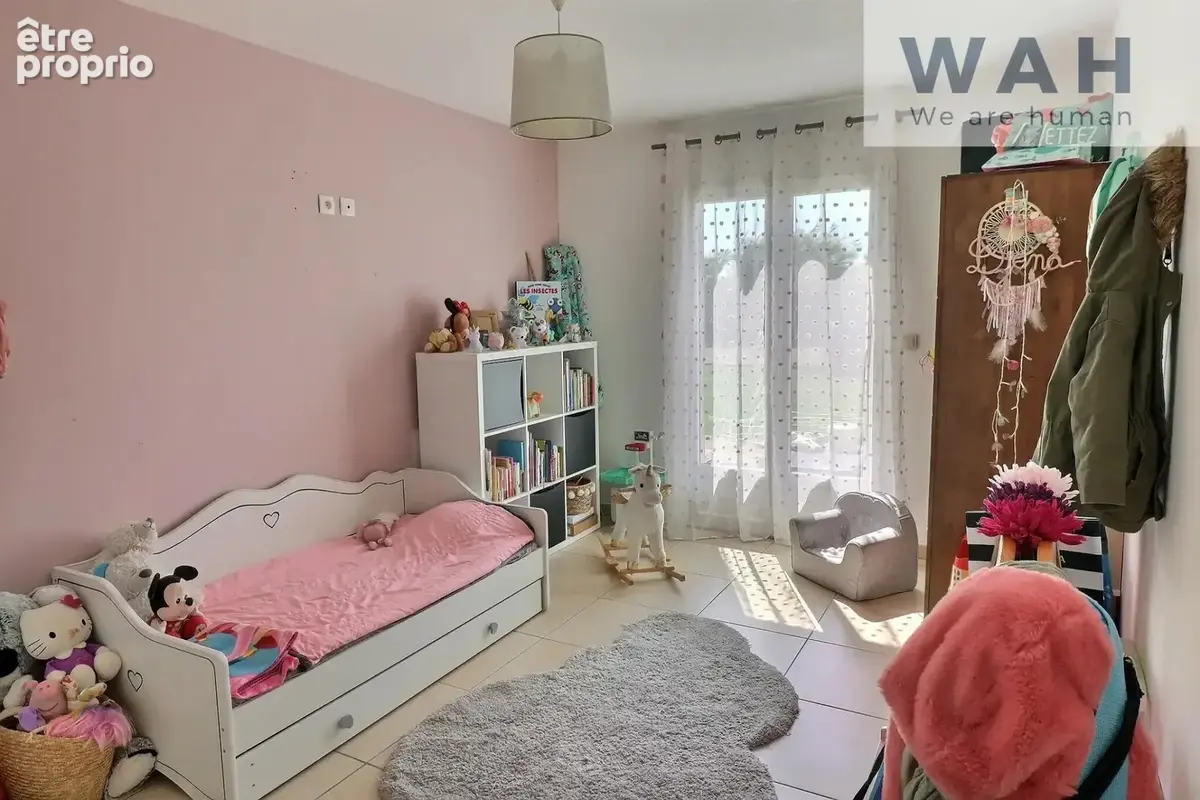 Vente propriete avec villa, appartement et hangars - photo 12