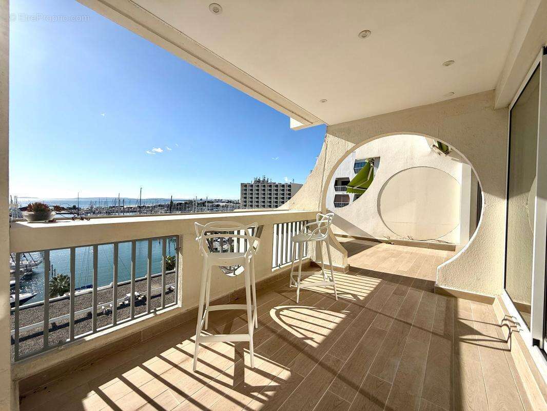 Appartement à LA GRANDE-MOTTE