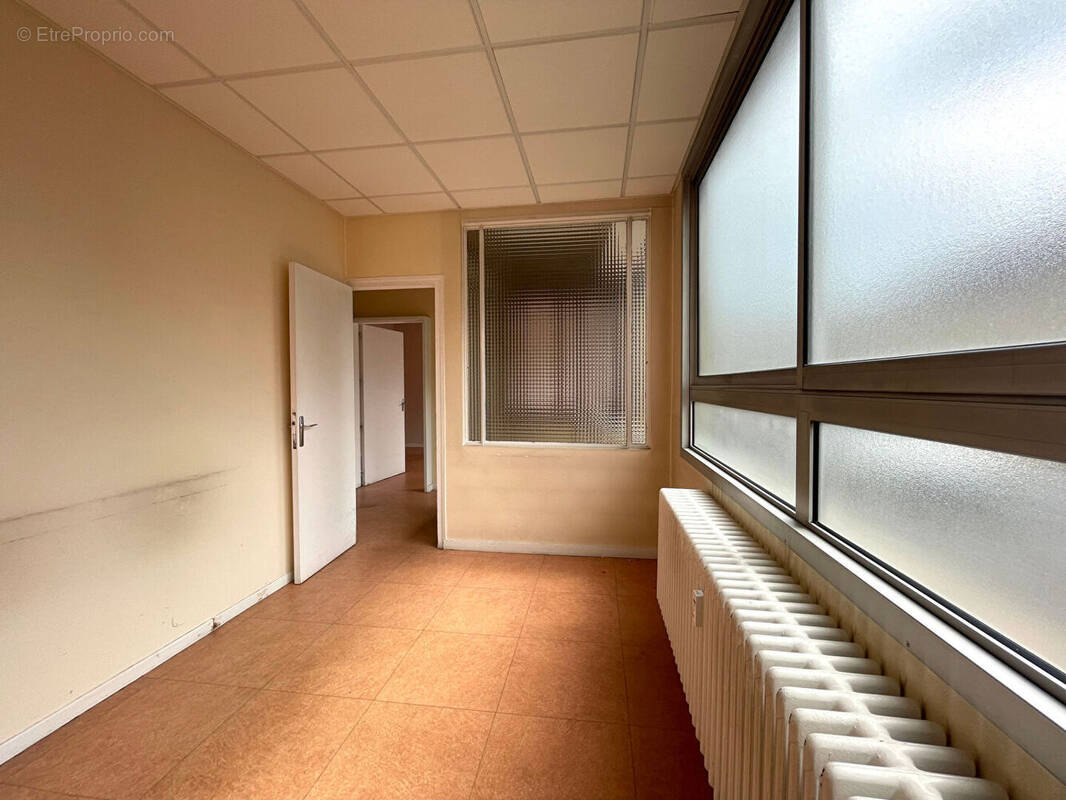 Appartement à MONTCEAU-LES-MINES