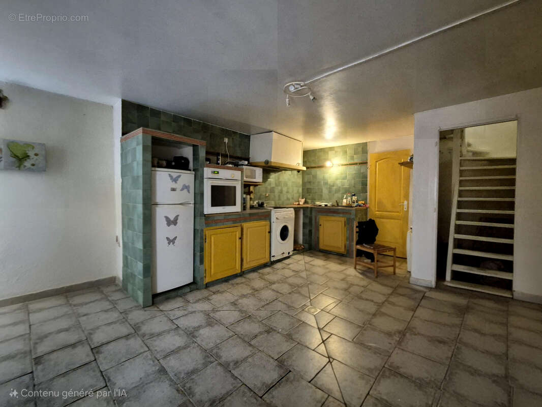 Maison à AUPS