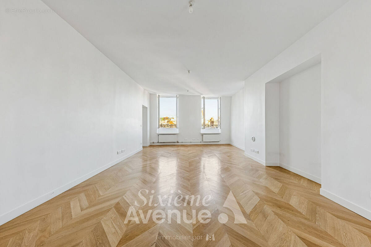 Appartement à PARIS-4E