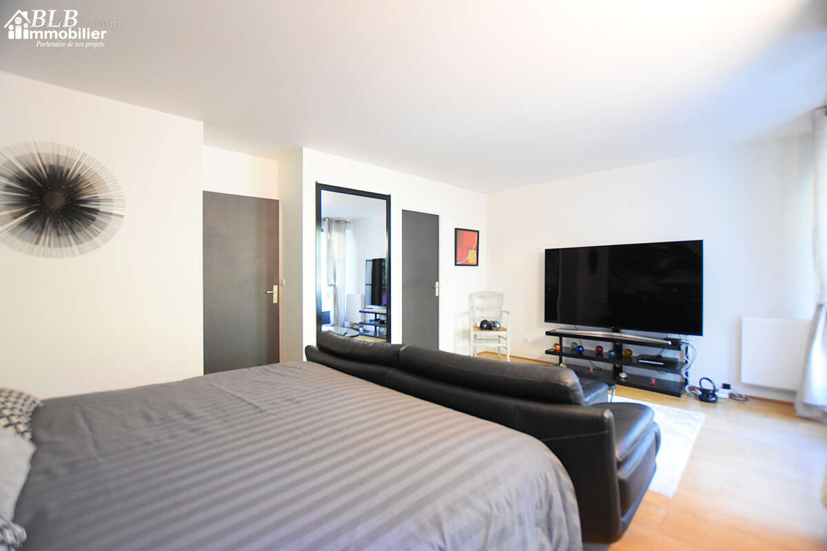 Appartement à EPERNON