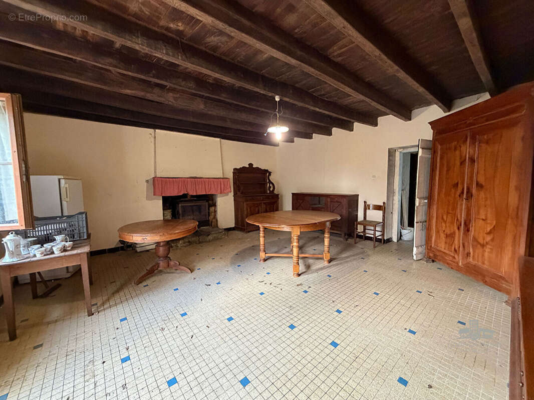Maison à GRANDCHAMPS-DES-FONTAINES